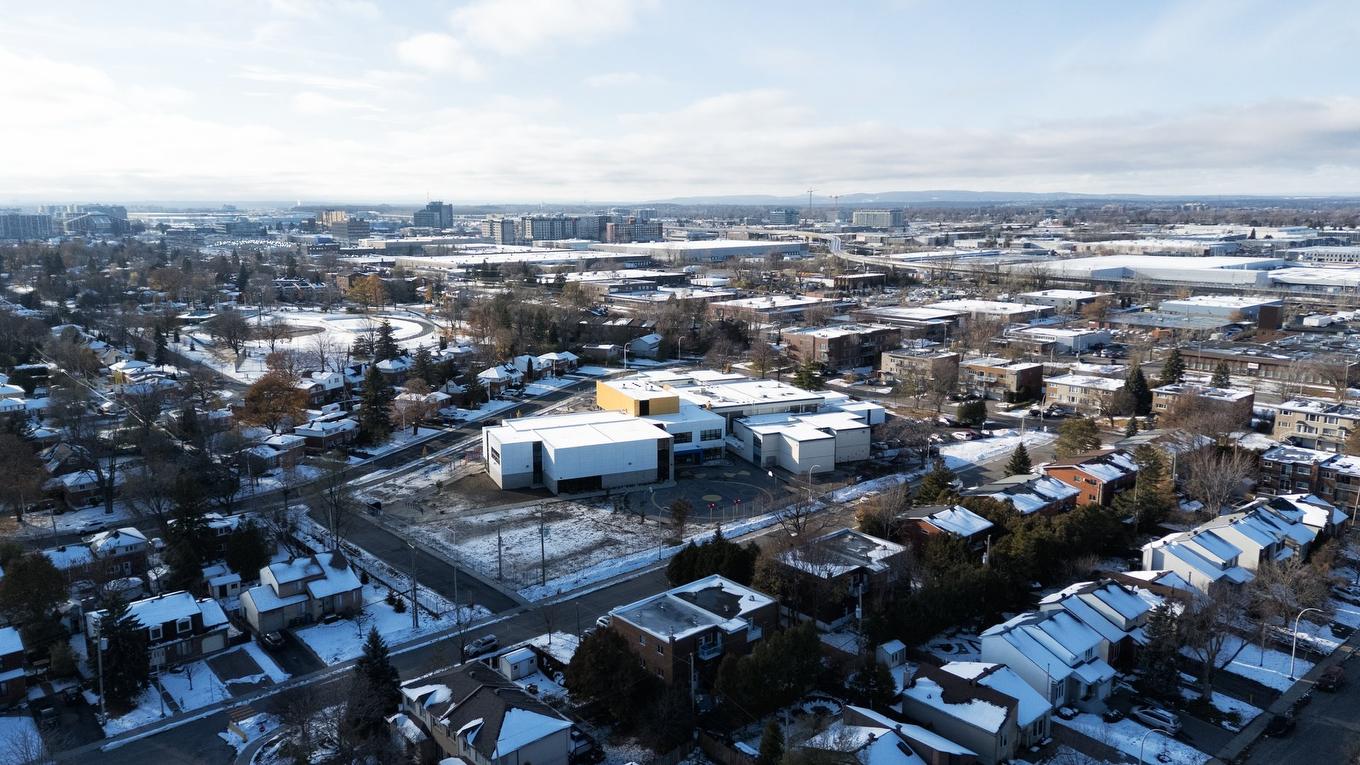 Aerial photo - 133 - 135 Av. De Georgia Crescent, Pointe-Claire, QC - Outdoor With View