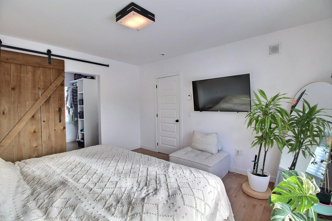 Chambre à coucher principale - 4396 Rue Marcheterre, Ascot Corner, QC - Indoor Photo Showing Bedroom