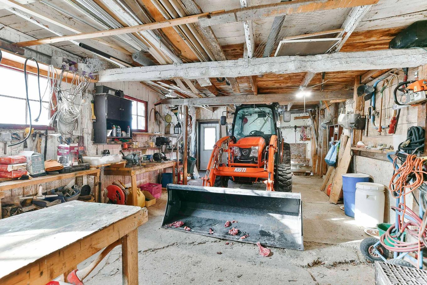 Grange - 10421 Ch. Du Curé-Barrette, Terrebonne (La Plaine), QC - Indoor Photo Showing Basement