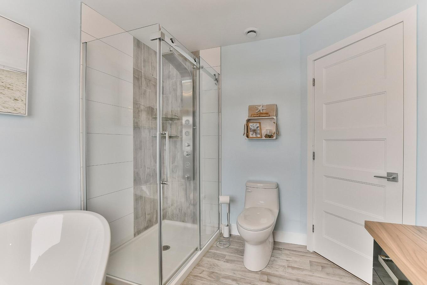 Salle de bains - 259Z - 261Z Rue Des Érables, Lavaltrie, QC - Indoor Photo Showing Bathroom