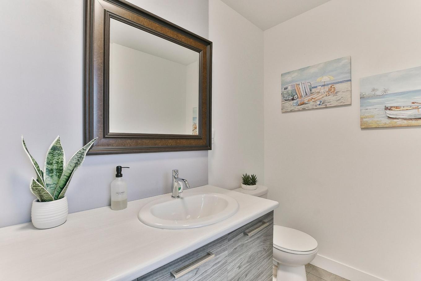 Salle de bains - 259Z - 261Z Rue Des Érables, Lavaltrie, QC - Indoor Photo Showing Bathroom