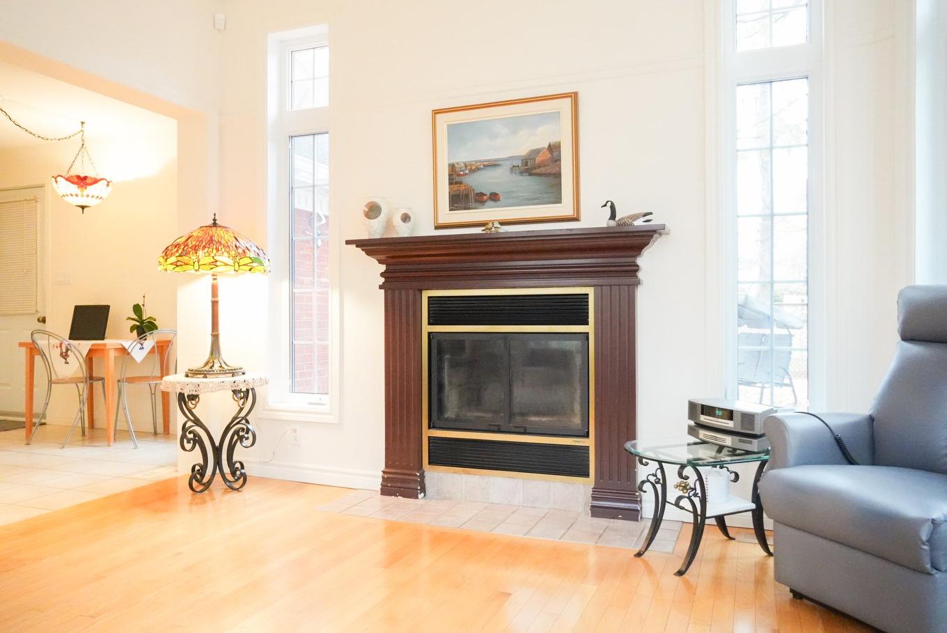 Family room - 1205 Av. De Louisbourg, Bécancour, QC - Indoor Photo Showing Living Room With Fireplace
