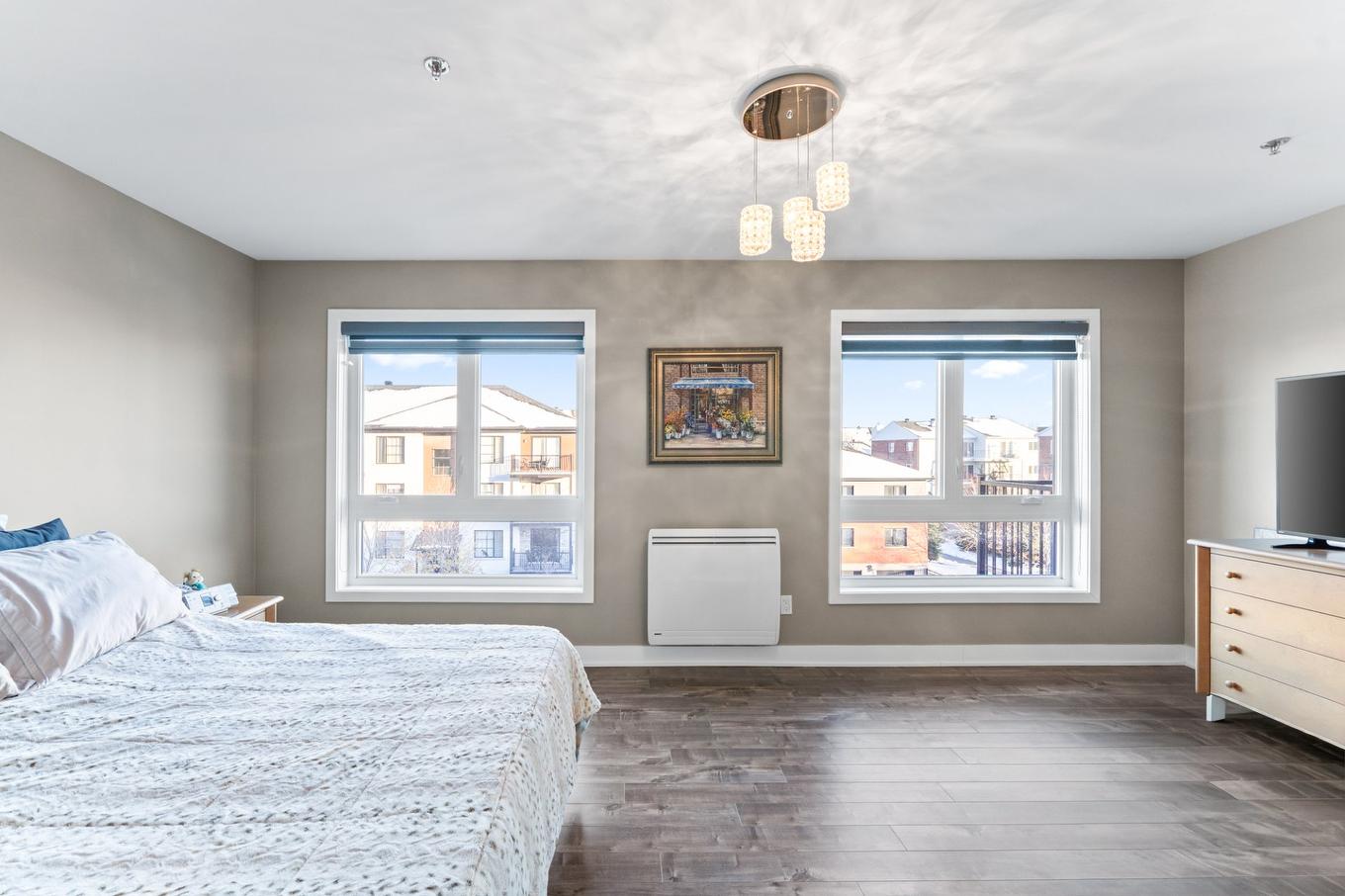 Chambre à coucher principale - 304-16281 Rue Forsyth, Montréal (Rivière-Des-Prairies/Pointe-Aux-Trembles), QC - Indoor Photo Showing Bedroom