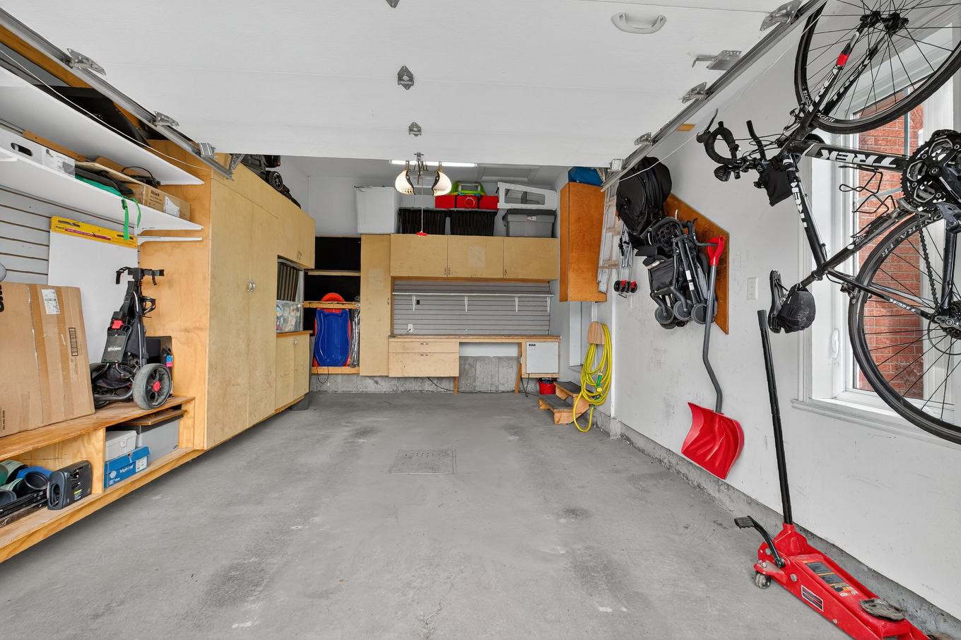 Garage - 267 Rue Maurice-St-Louis, Gatineau (Aylmer), QC - Indoor Photo Showing Garage
