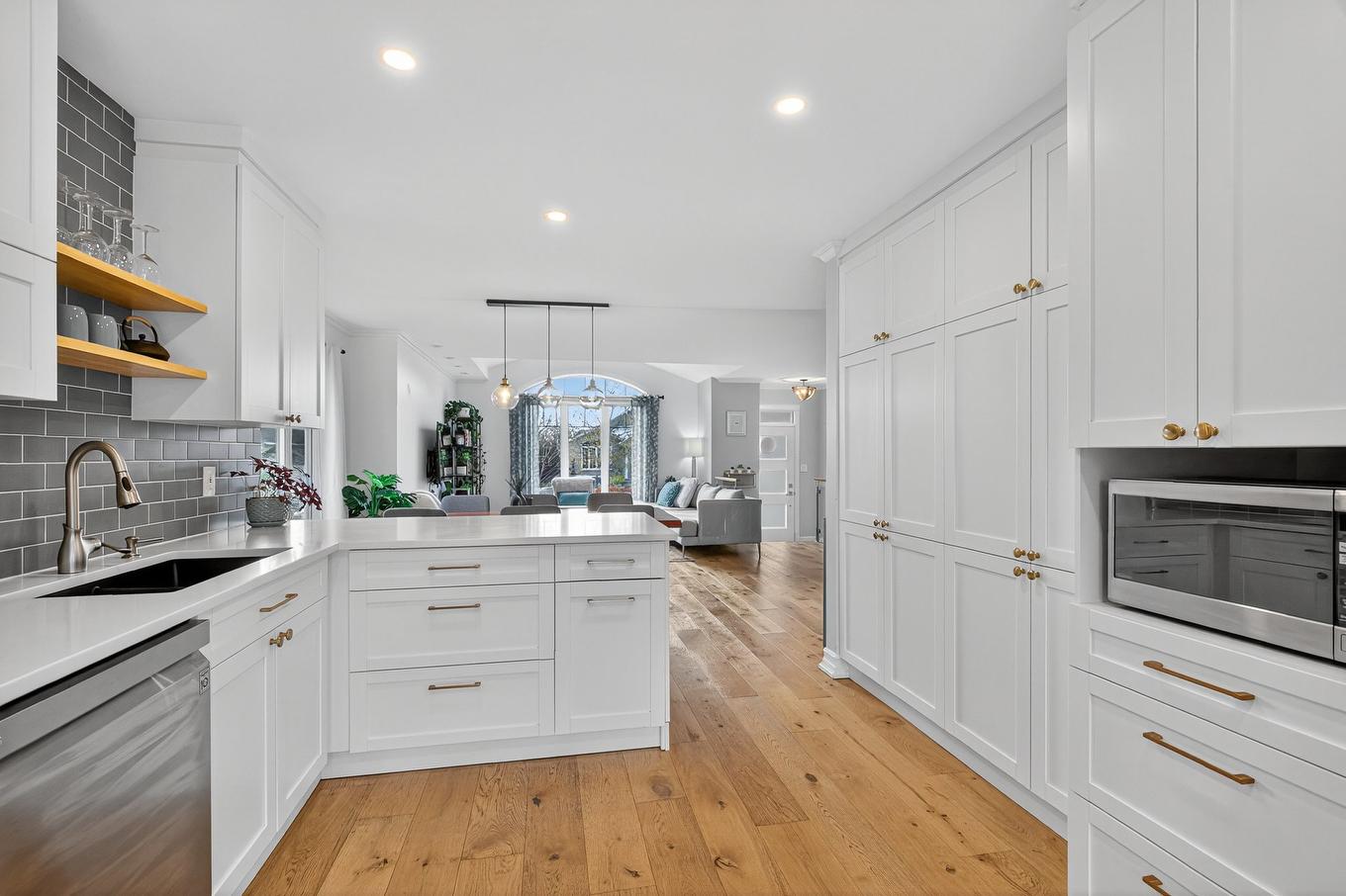 Cuisine - 267 Rue Maurice-St-Louis, Gatineau (Aylmer), QC - Indoor Photo Showing Kitchen With Upgraded Kitchen