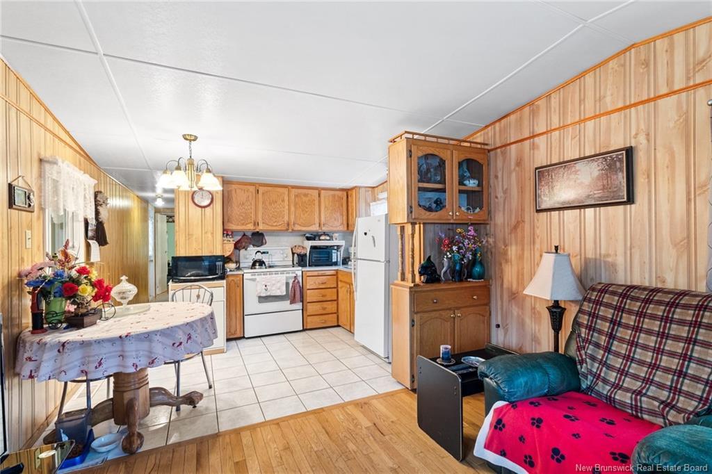 71 Chestnut St, Minto, NB