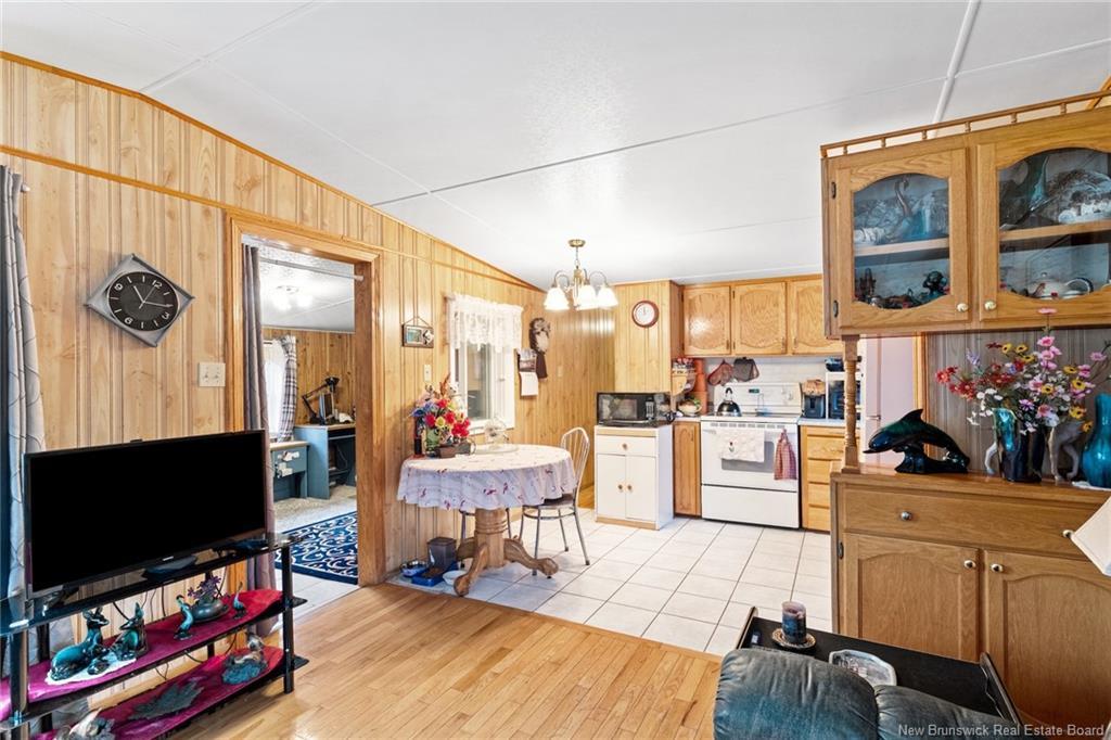 71 Chestnut St, Minto, NB