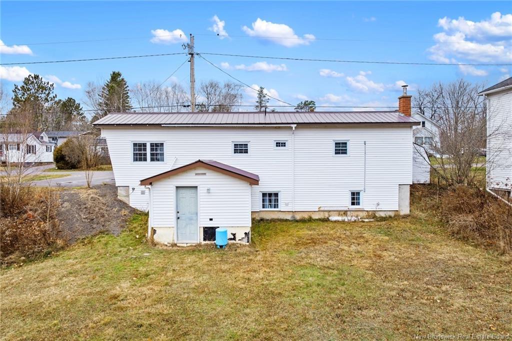 71 Chestnut St, Minto, NB
