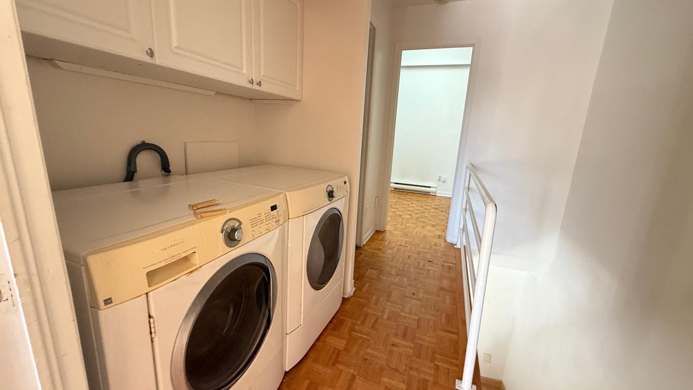 Hall d'entrée/Vestibule - 49-350 Rue Calixa-Lavallée, Repentigny (Repentigny), QC - Indoor Photo Showing Laundry Room