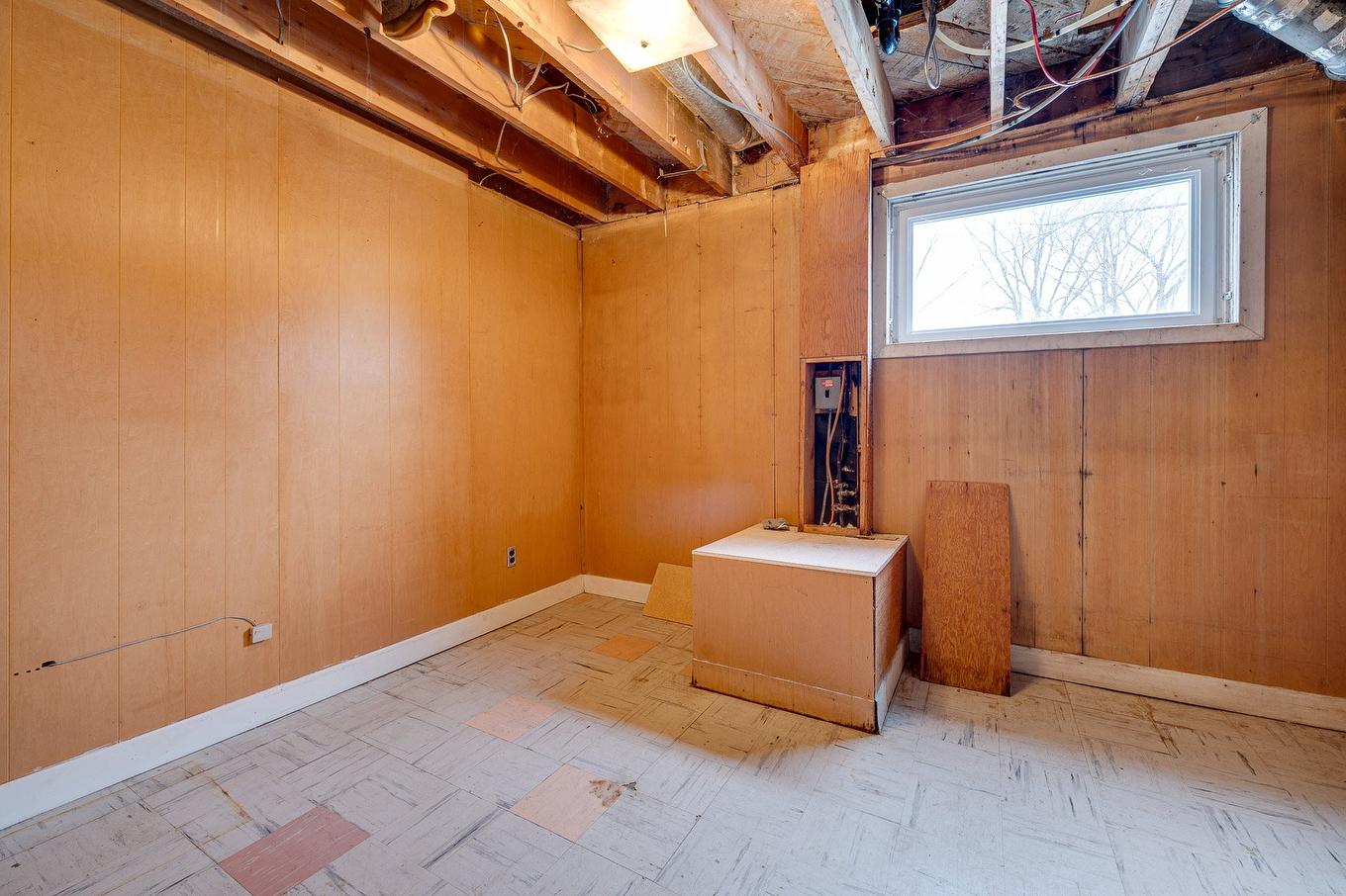 Bureau - 3948 Rue Murielle, Laval (Fabreville), QC - Indoor