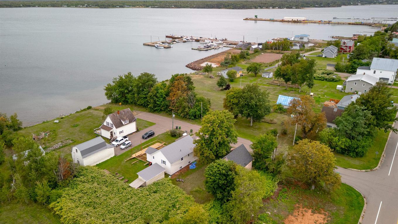 10 Victoria Street, Georgetown, PE