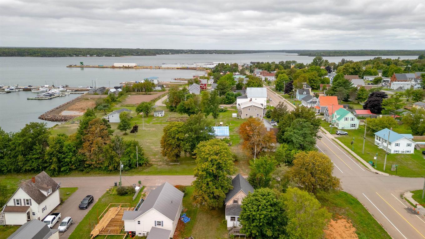 10 Victoria Street, Georgetown, PE