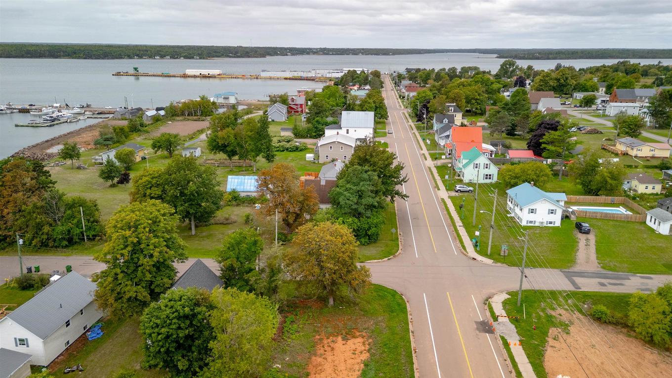 10 Victoria Street, Georgetown, PE