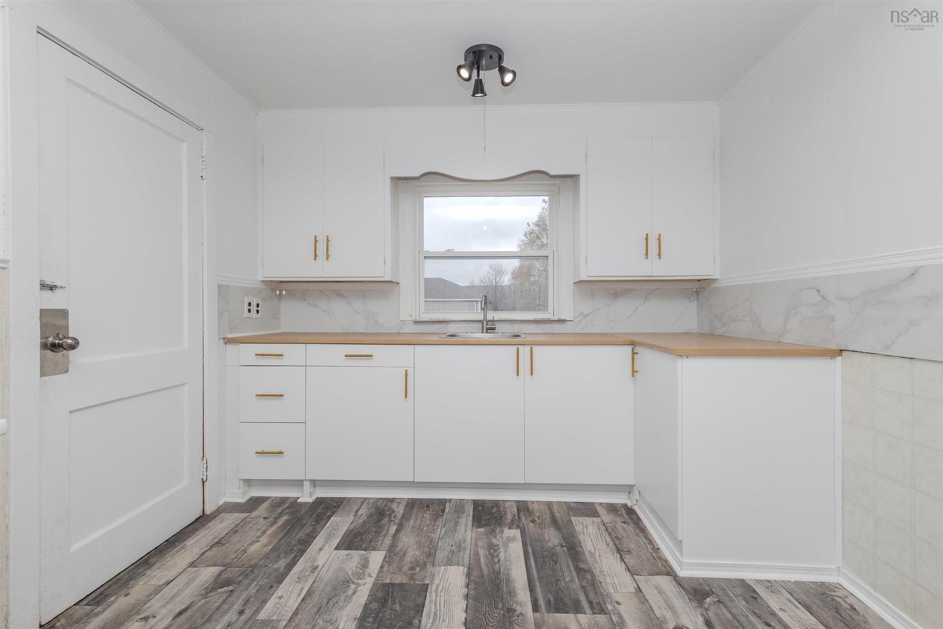 214 Alexandra Street, Sydney, NS