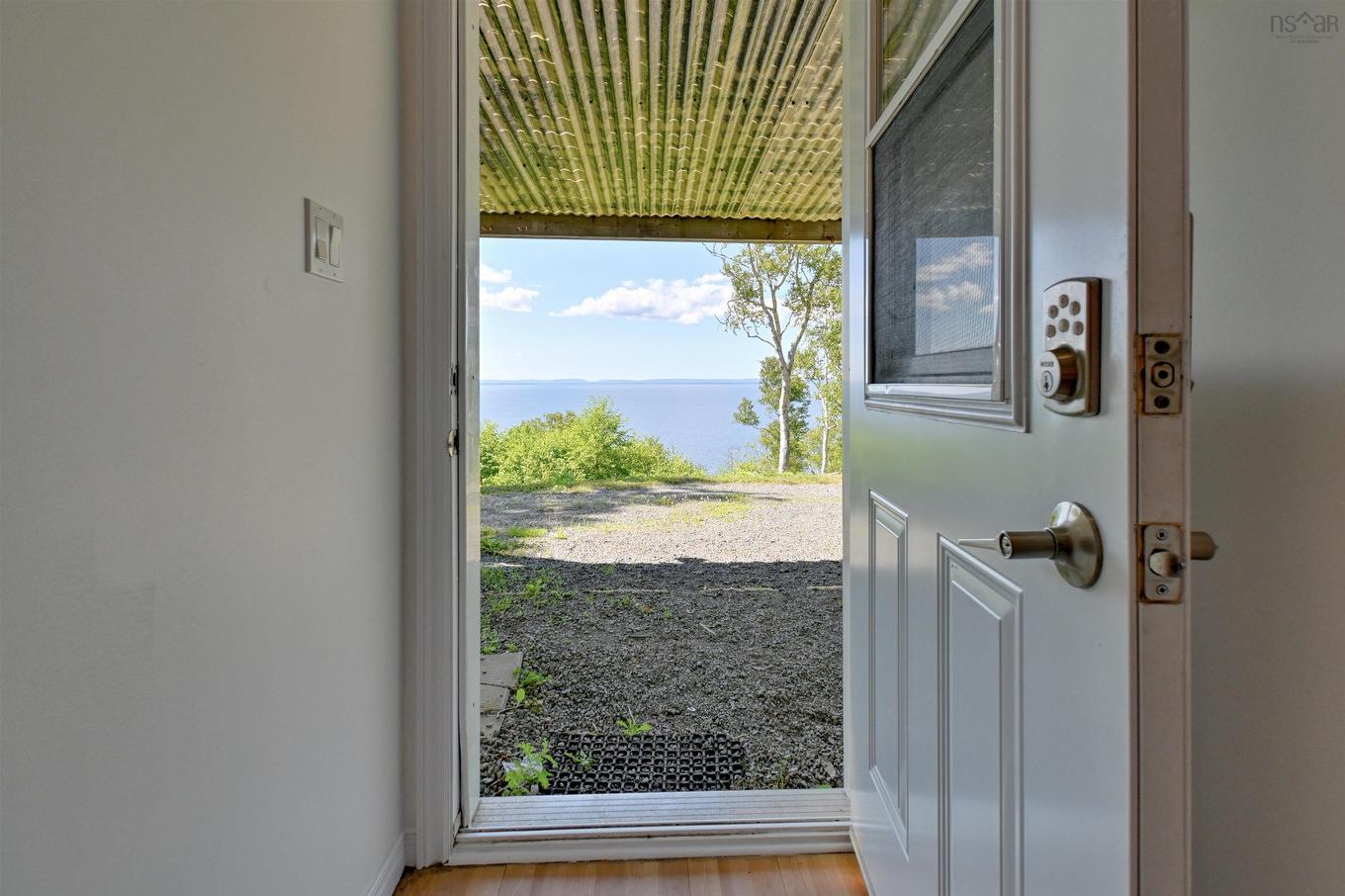 95 Lakeshore Drive, Irish Cove, NS