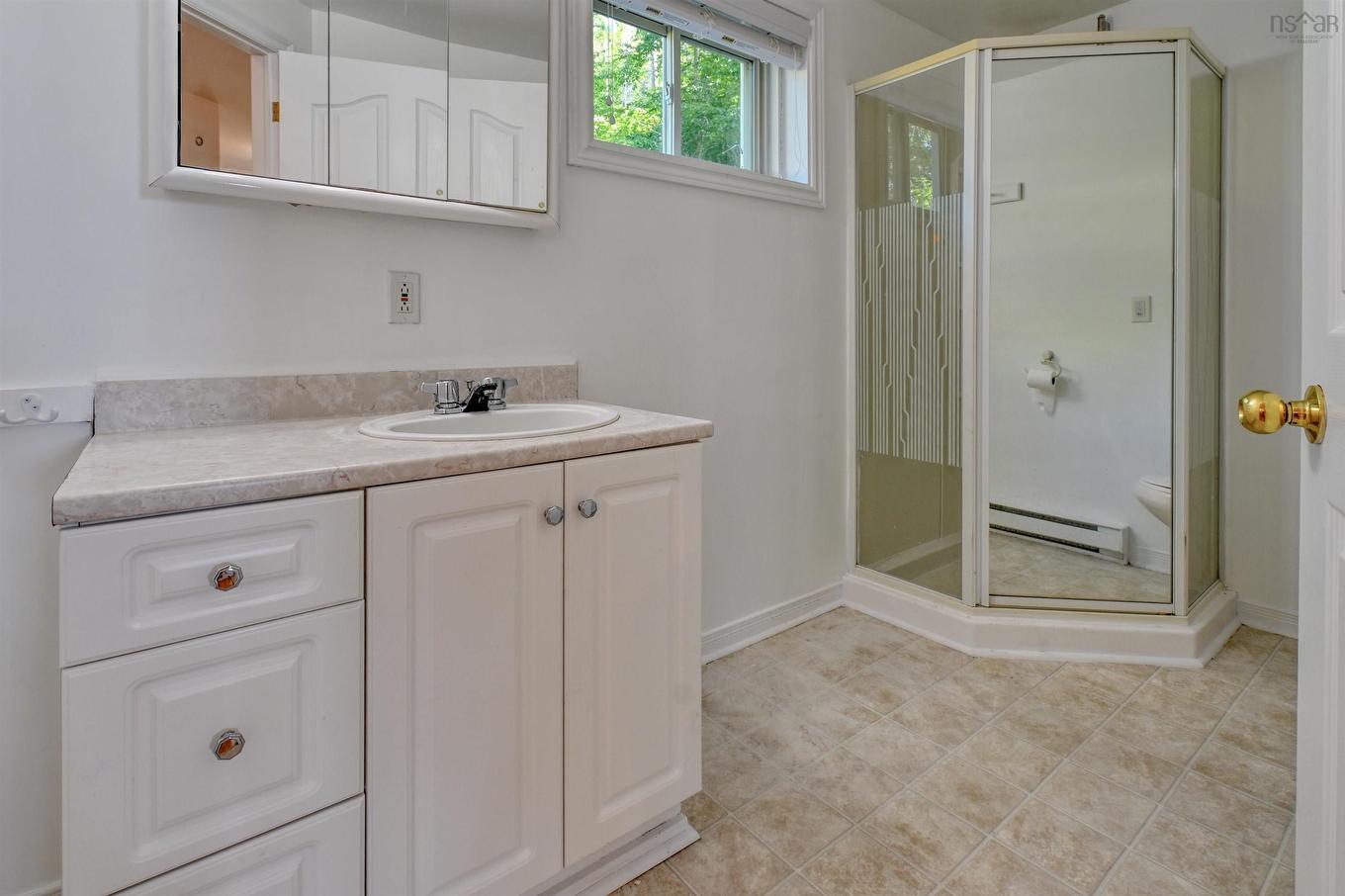 95 Lakeshore Drive, Irish Cove, NS