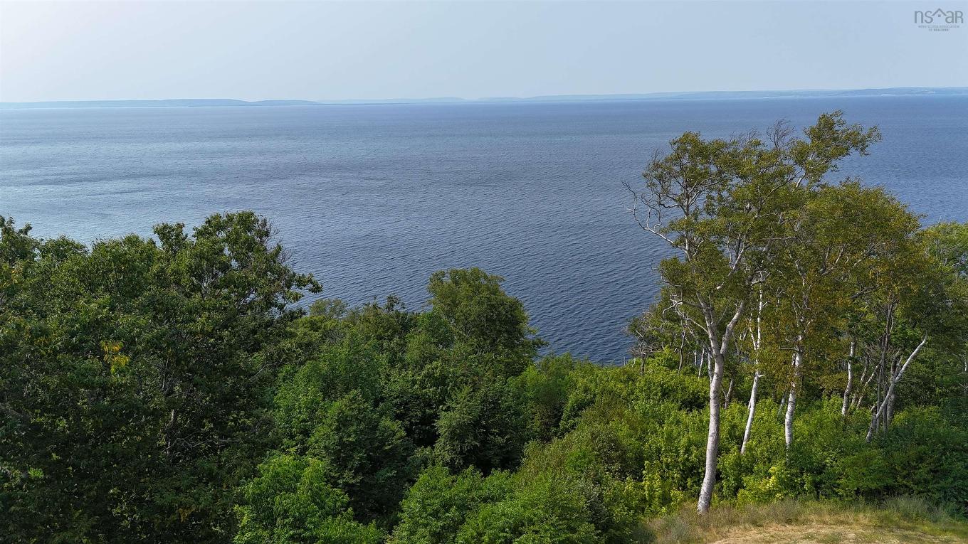 95 Lakeshore Drive, Irish Cove, NS