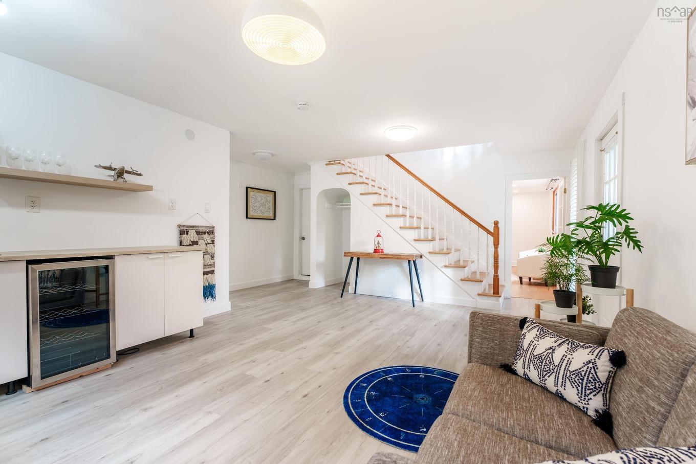 29 Scarlet Road, Halifax, NS