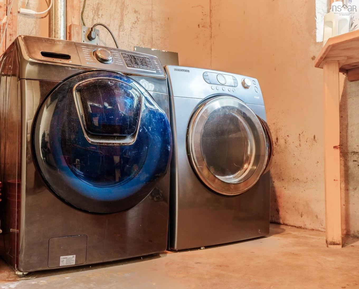 29 Scarlet Road, Halifax, NS