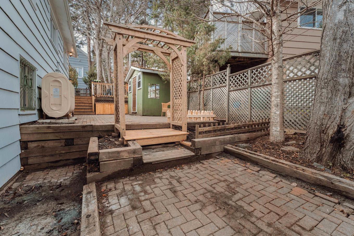 29 Scarlet Road, Halifax, NS