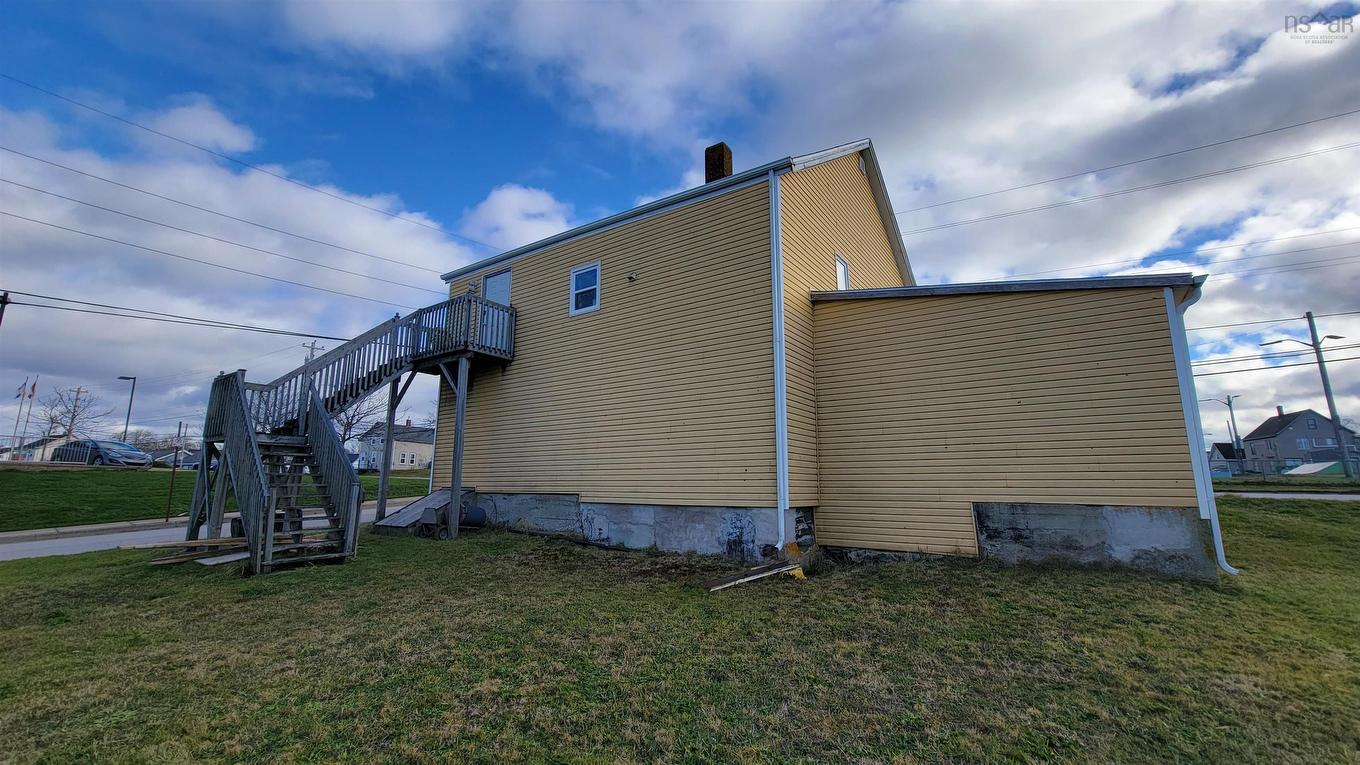 148 Main Street, Yarmouth, NS