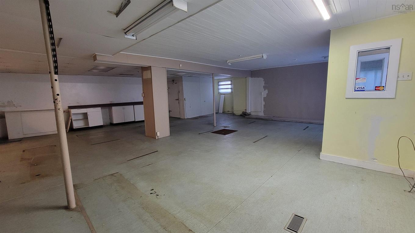 148 Main Street, Yarmouth, NS