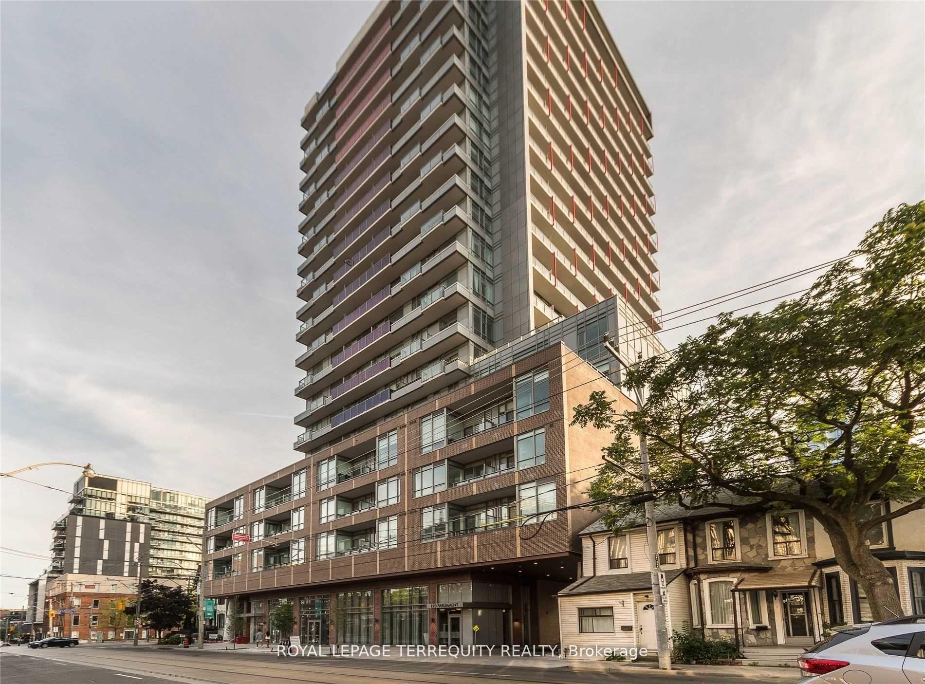 1405-120 Parliament Street, Toronto, ON - Outdoor With Balcony With Facade
