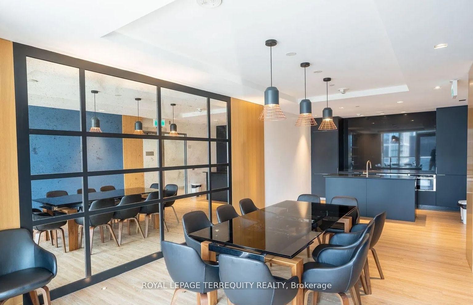 1405-120 Parliament Street, Toronto, ON - Indoor Photo Showing Dining Room