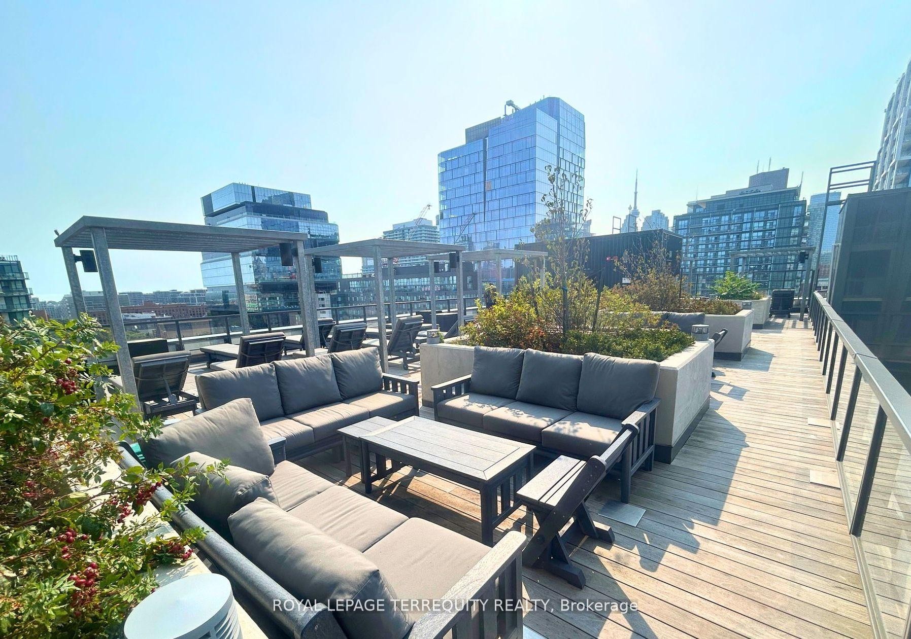 1405-120 Parliament Street, Toronto, ON - Outdoor With Deck Patio Veranda