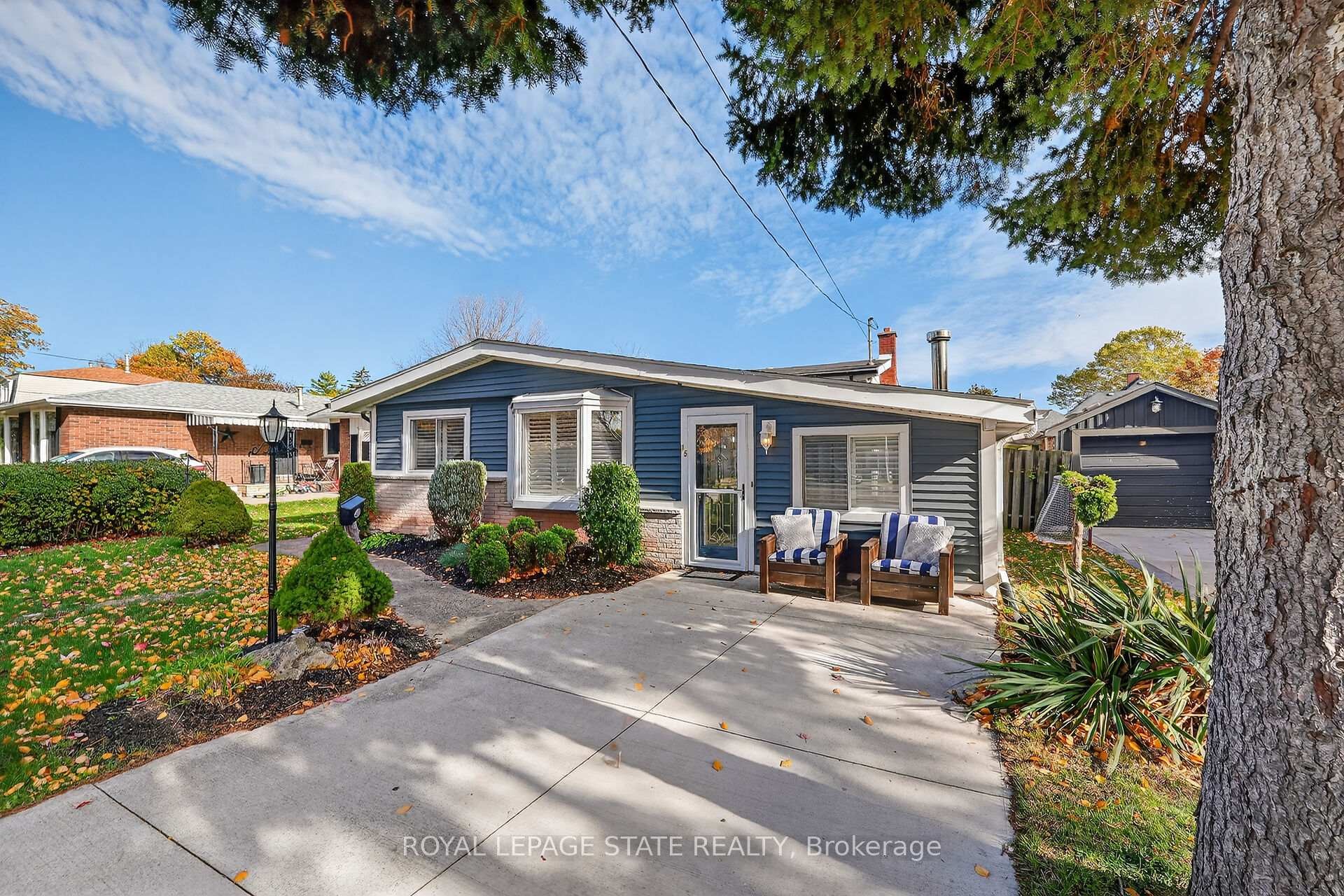 15 Grand Avenue, Grimsby, ON - Outdoor