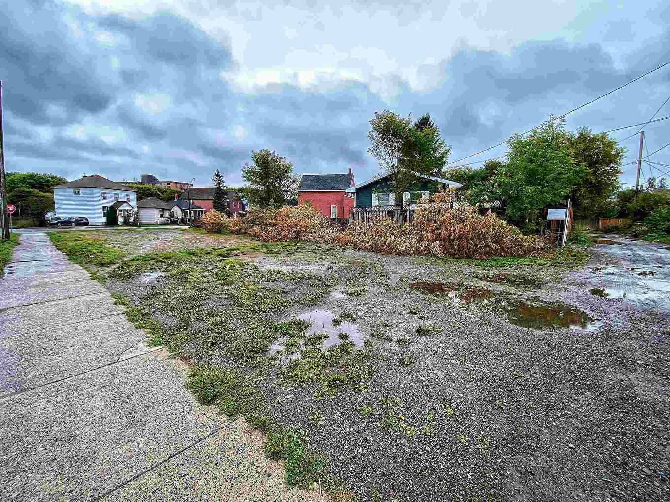 145 Cumming Street, Thunder Bay, ON