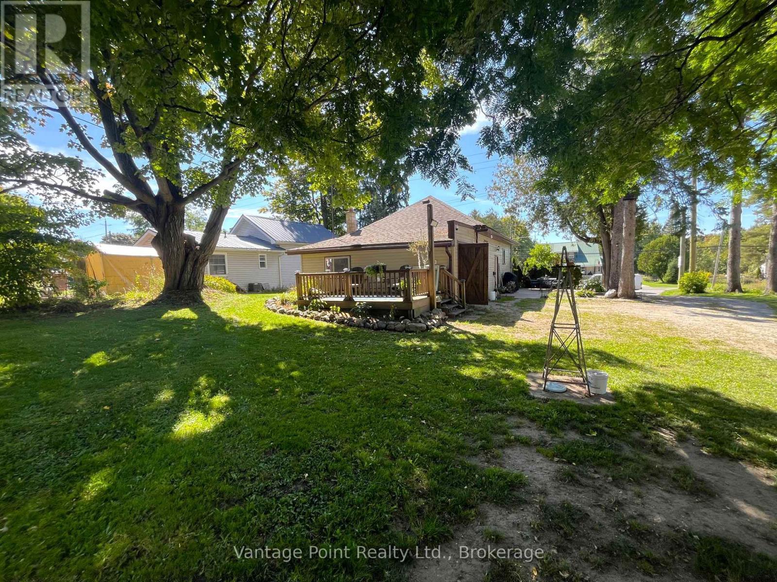 777007 10 Highway, Chatsworth, ON - Outdoor