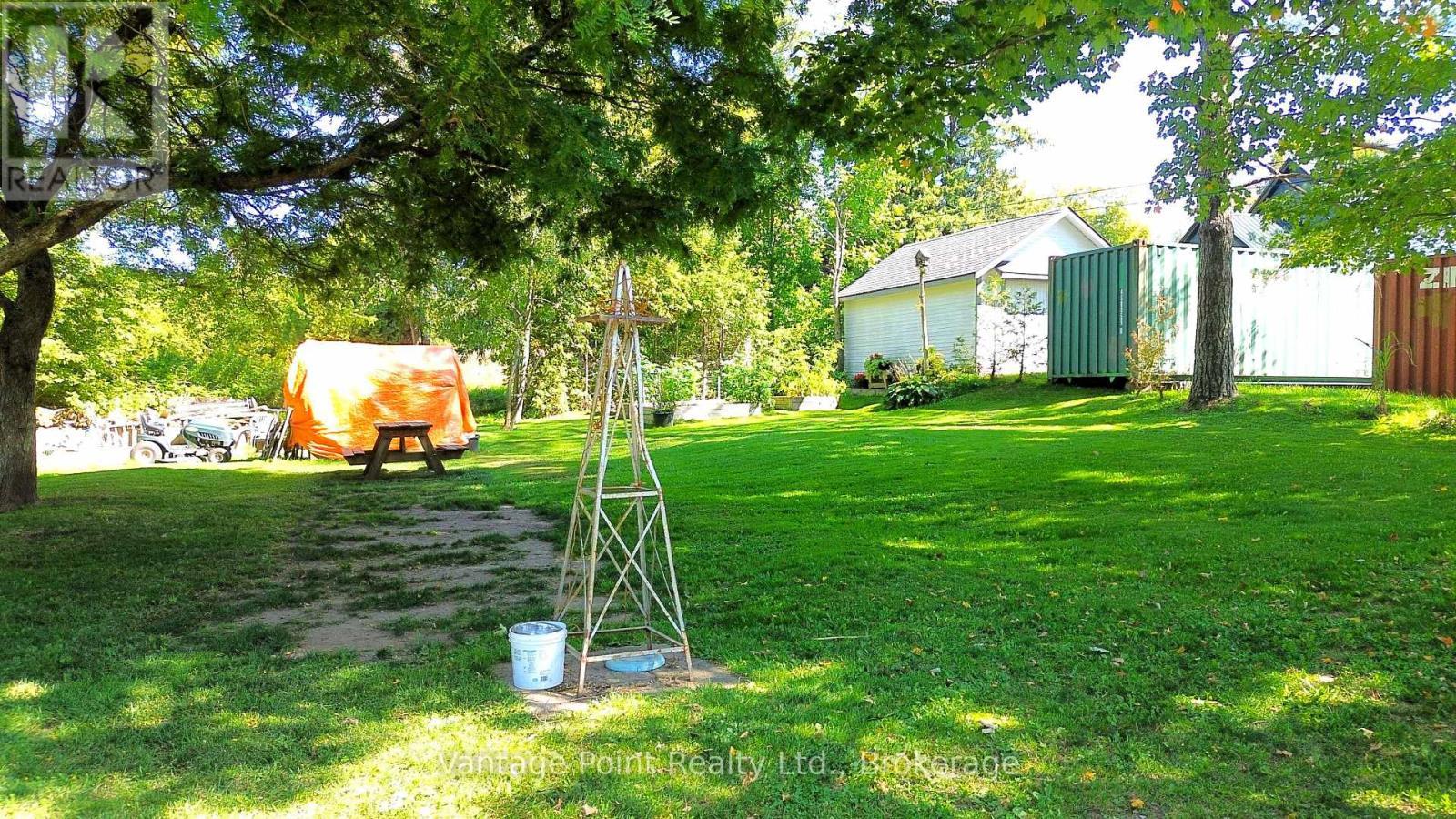 777007 10 Highway, Chatsworth, ON - Outdoor