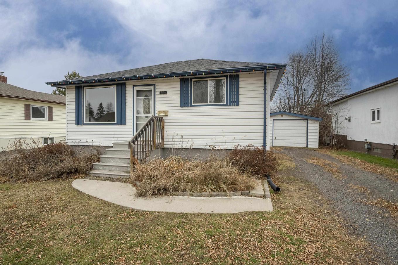 1332 Wallbridge Avenue, Thunder Bay, ON - Outdoor
