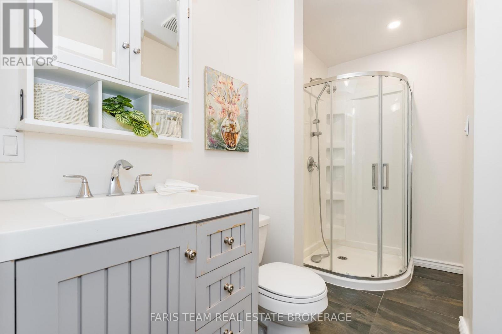 7 Bailey Crescent, Tiny, ON - Indoor Photo Showing Bathroom