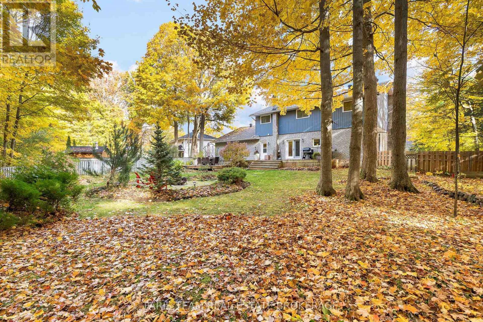 7 Bailey Crescent, Tiny, ON - Outdoor