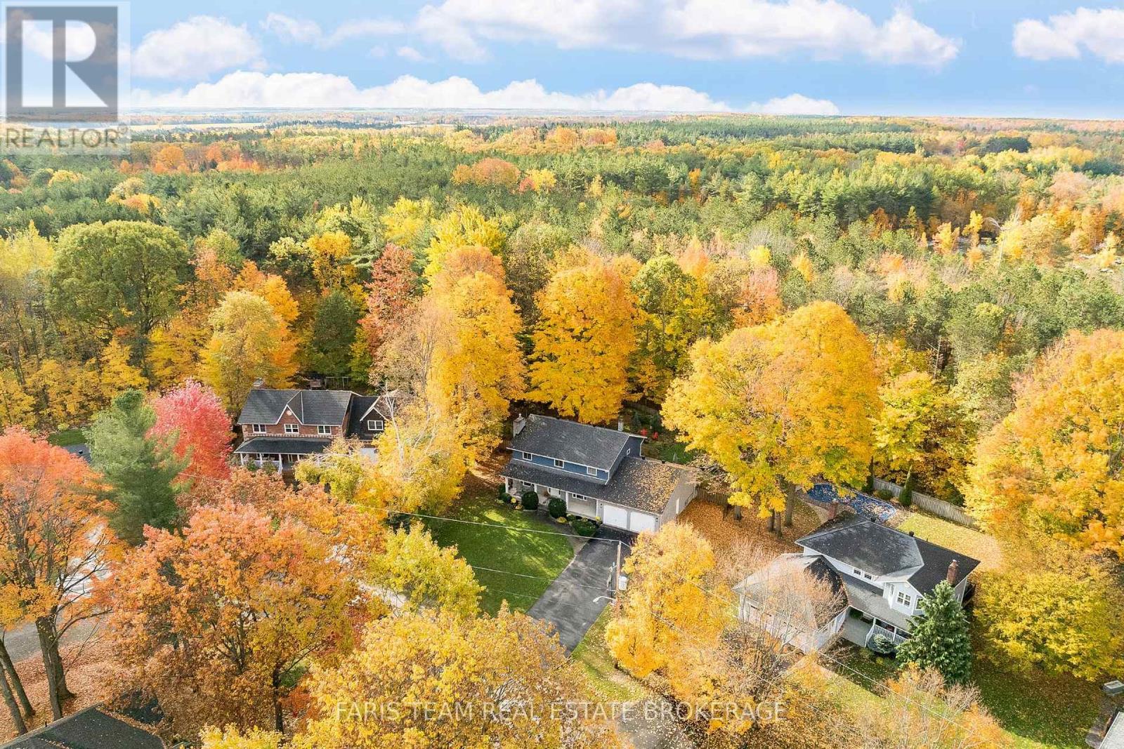 7 Bailey Crescent, Tiny, ON - Outdoor With View