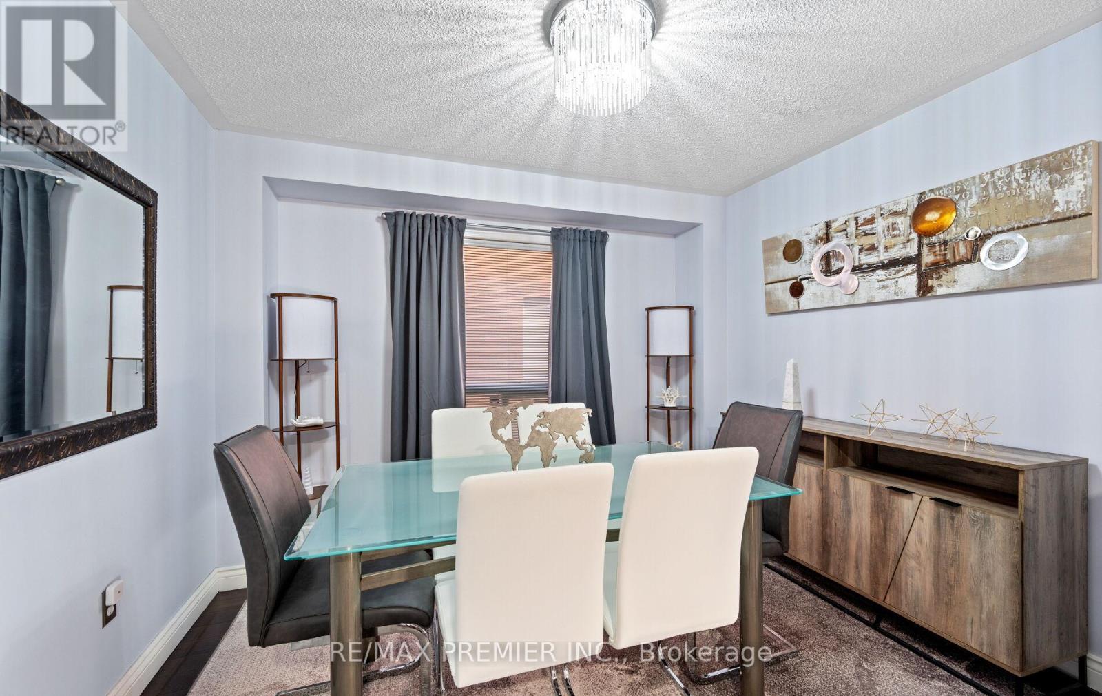 49 Fallstar Crescent, Brampton, ON - Indoor Photo Showing Dining Room