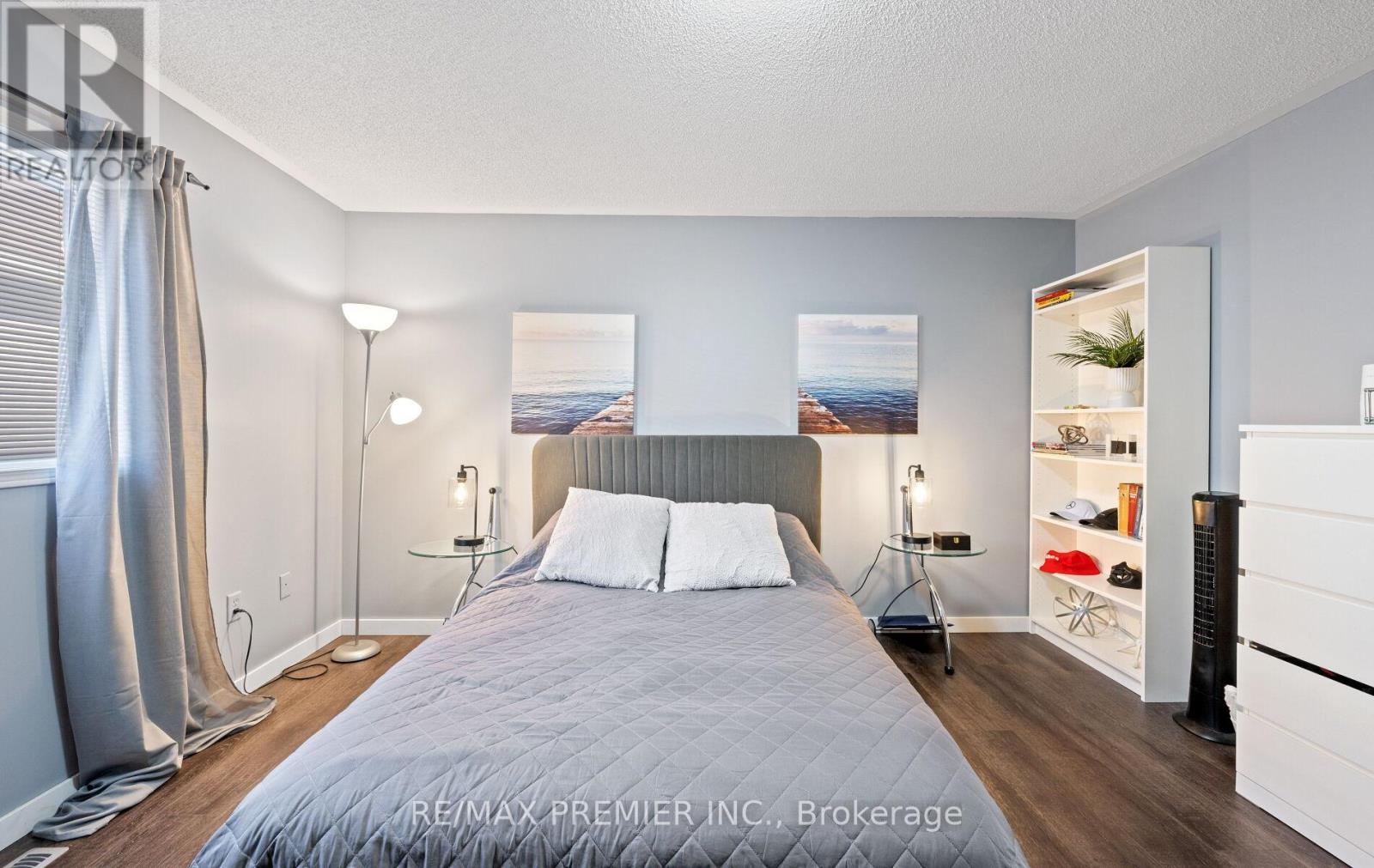 49 Fallstar Crescent, Brampton, ON - Indoor Photo Showing Bedroom