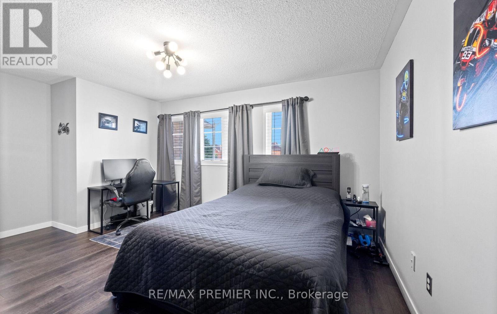 49 Fallstar Crescent, Brampton, ON - Indoor Photo Showing Bedroom