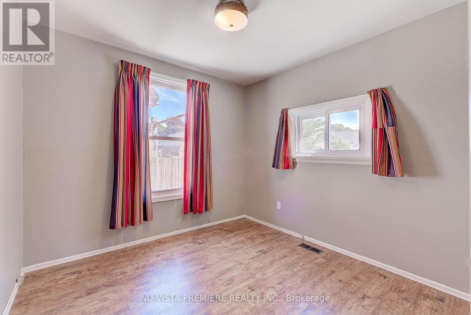 35 Major Street, London East (East M), ON - Indoor Photo Showing Other Room