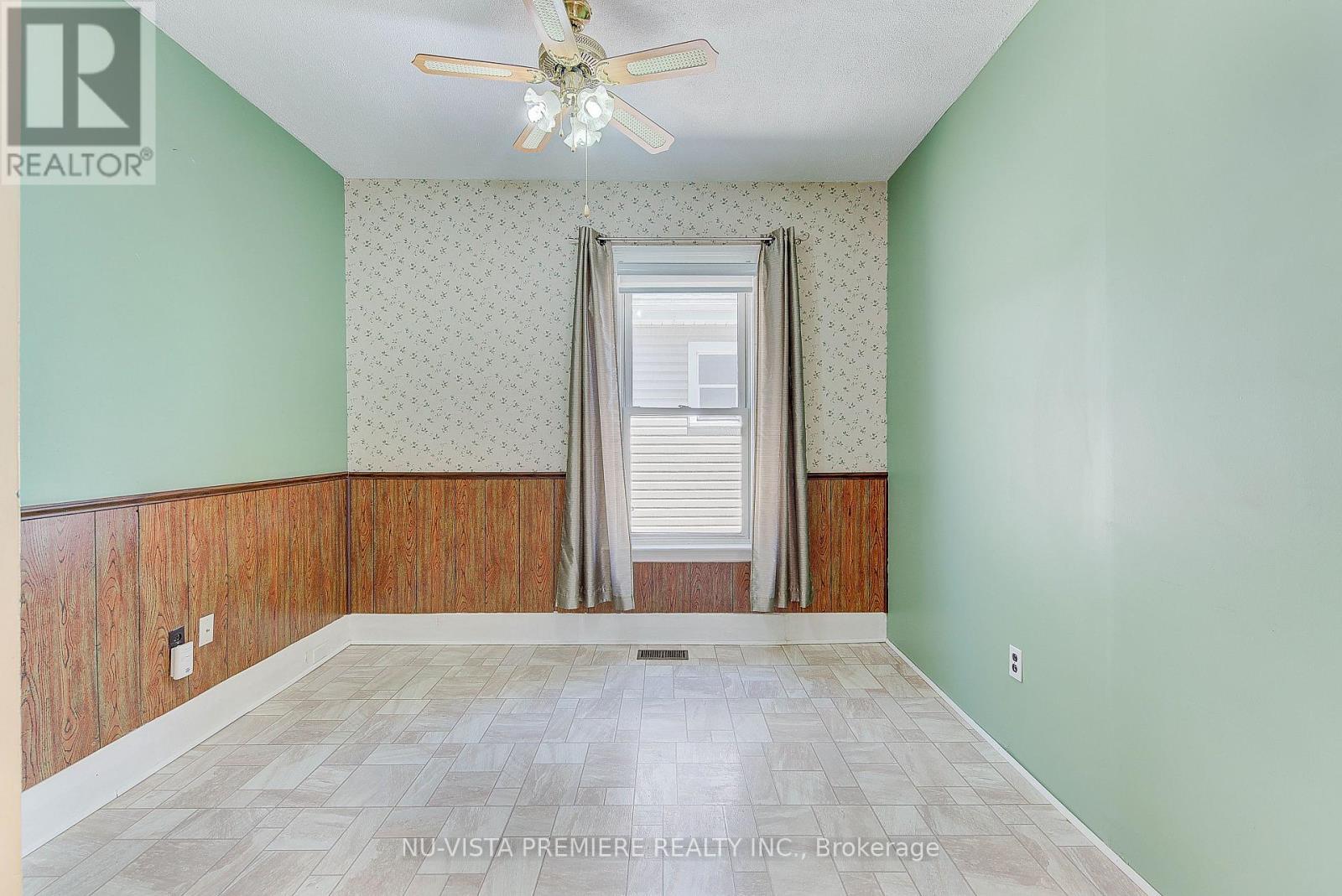 35 Major Street, London East (East M), ON - Indoor Photo Showing Other Room