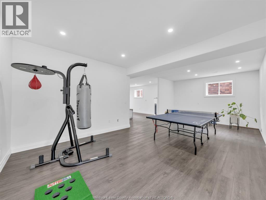 2927 Clemenceau Boulevard, Windsor, ON - Indoor Photo Showing Other Room
