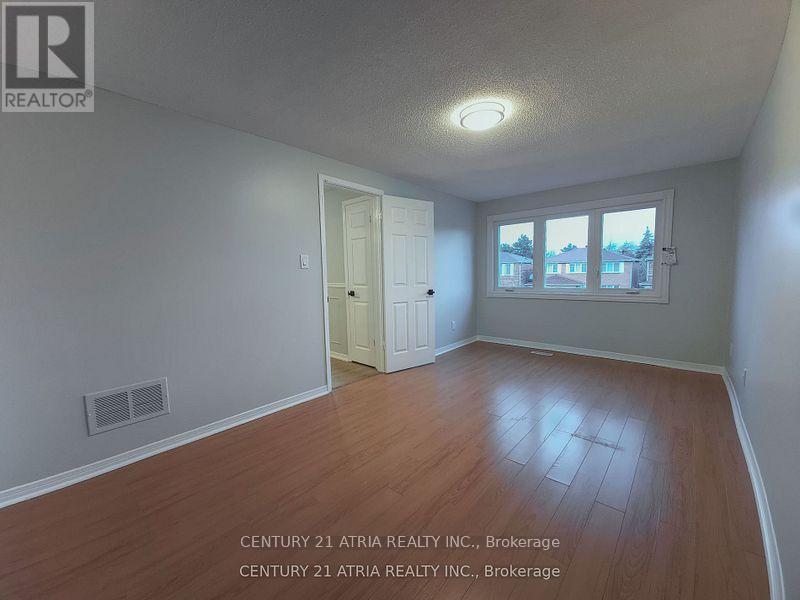 76 Carisbrooke Square, Toronto, ON - Indoor Photo Showing Other Room
