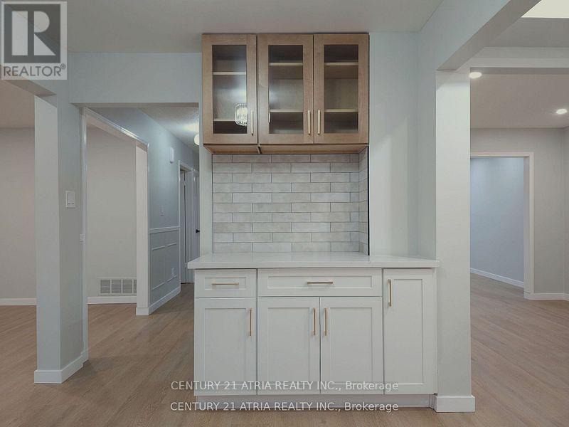 76 Carisbrooke Square, Toronto, ON - Indoor Photo Showing Other Room