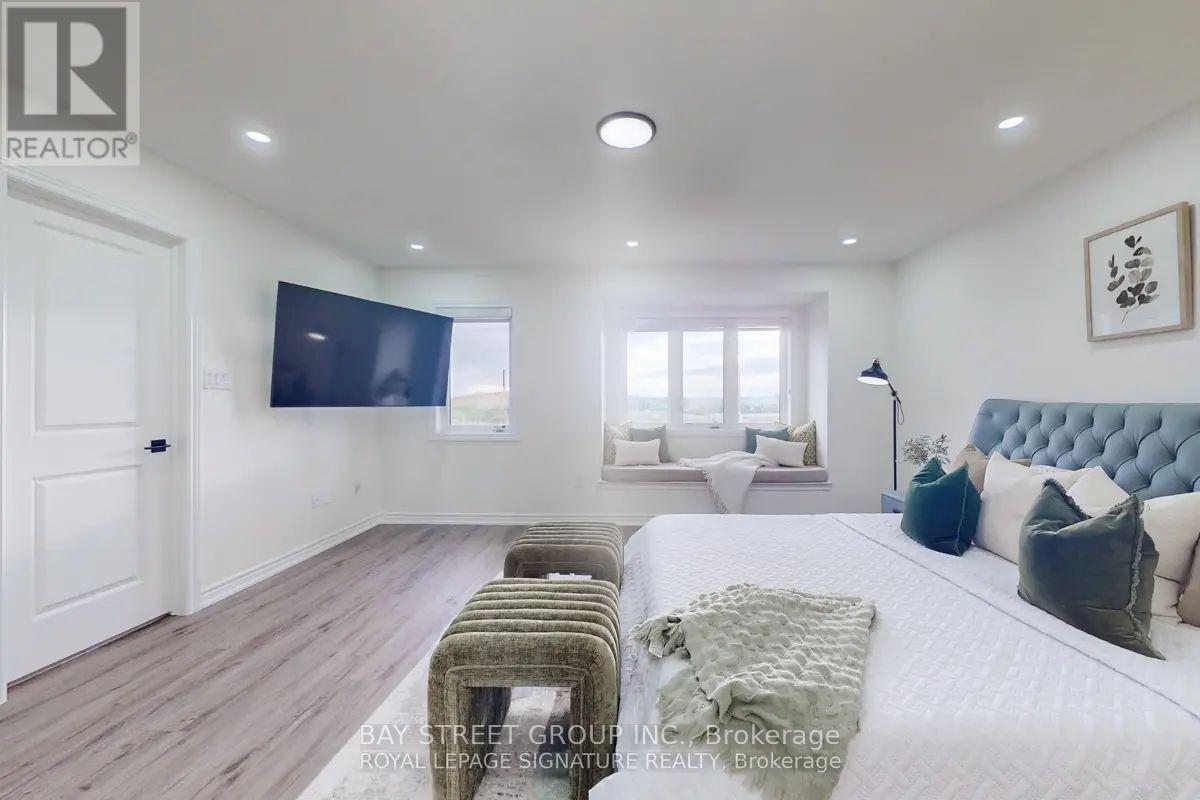 49 Broden Crescent, Whitby, ON - Indoor Photo Showing Bedroom