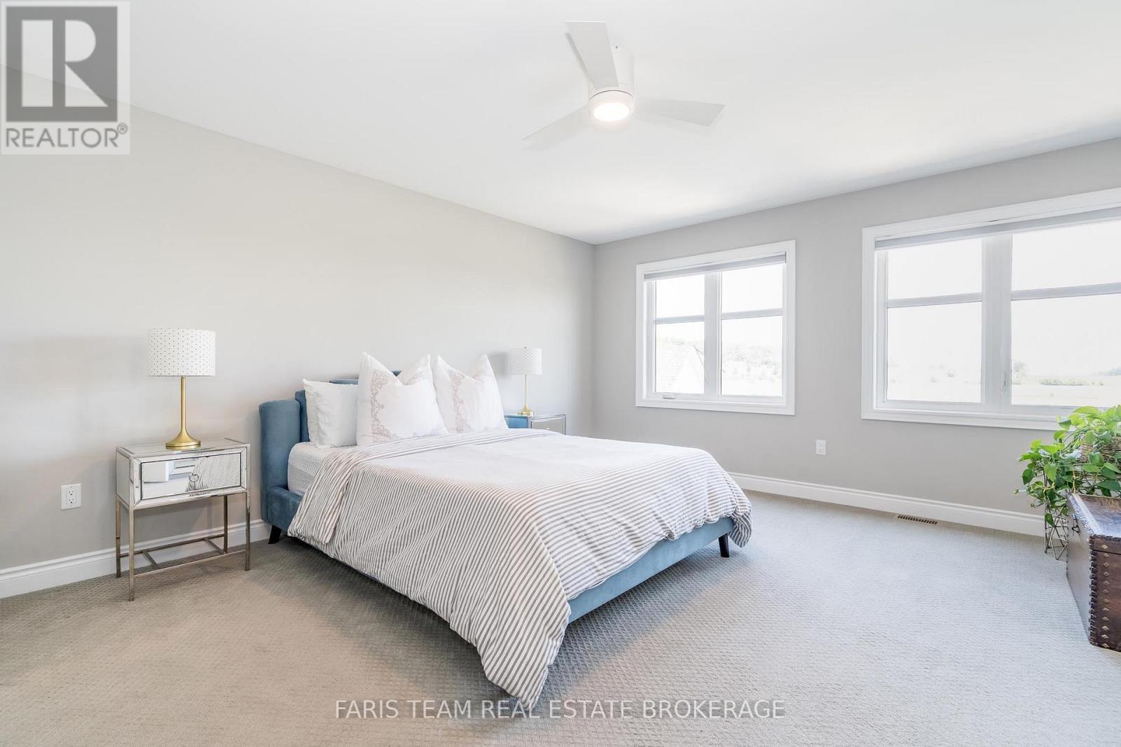 38 Nelson Street, Clearview, ON - Indoor Photo Showing Bedroom
