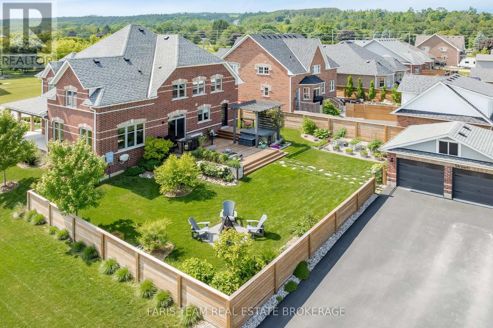 38 Nelson Street, Clearview, ON - Outdoor With View