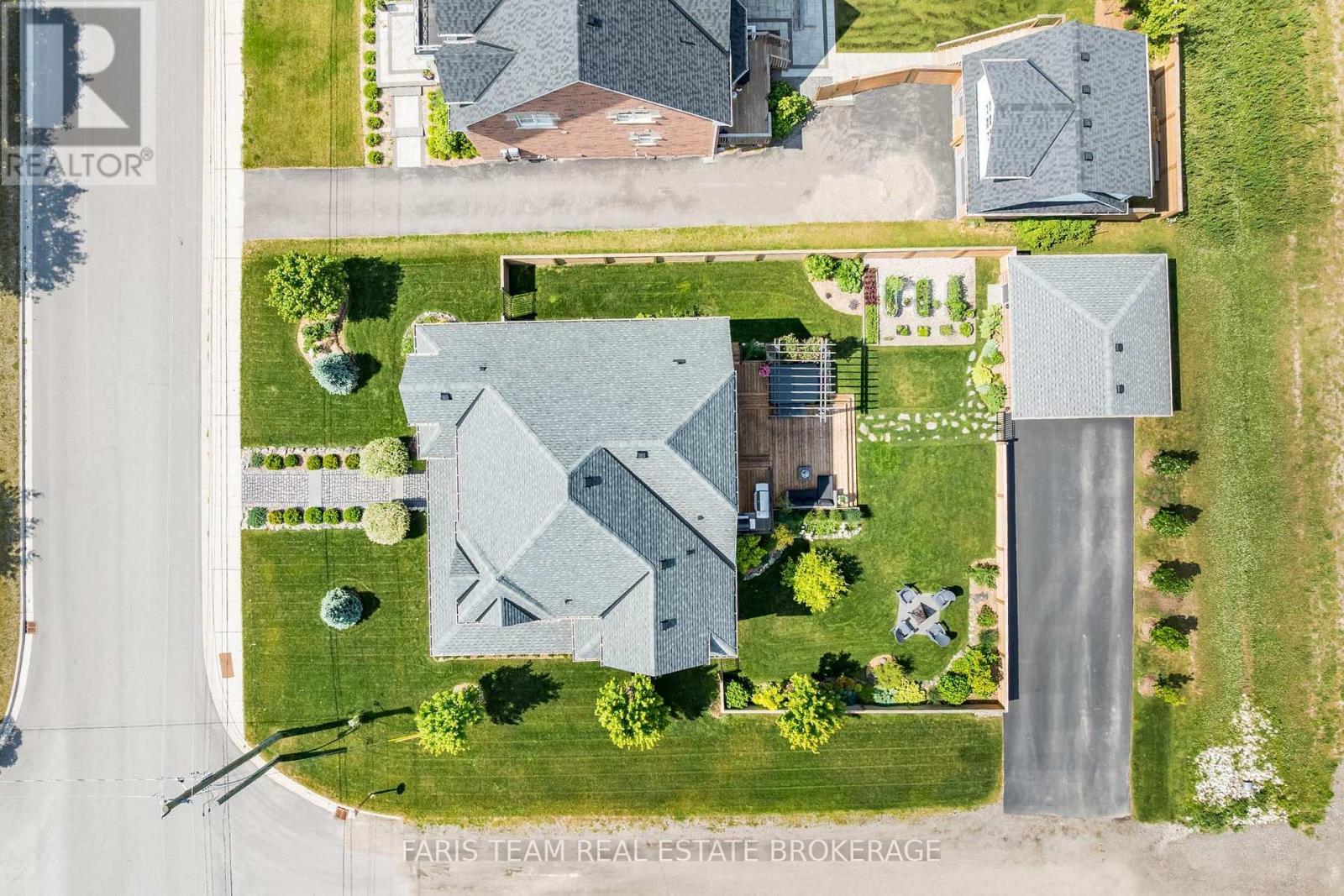 38 Nelson Street, Clearview, ON - With View