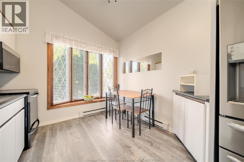 1531 Bayswater Crescent, Windsor, ON - Indoor Photo Showing Other Room